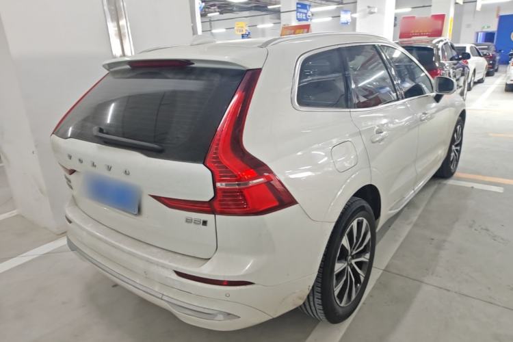 Used Volvo XC60 2024 B5 4x4 Smart Luxury Edition Rear Right 45 Deg