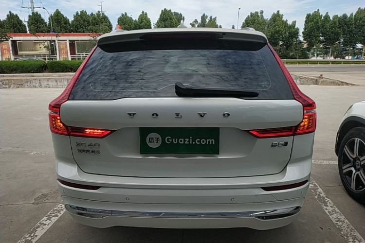 Used Volvo XC60 2024 B5 4x4 Smart Luxury Edition Rear