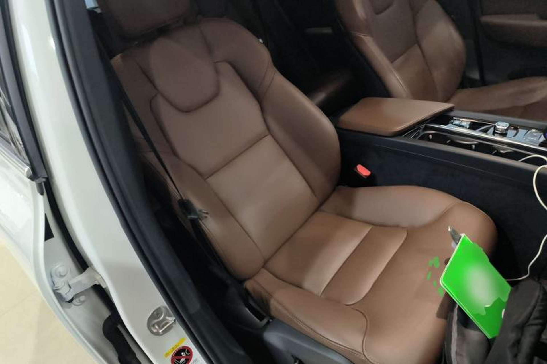 Used Volvo XC60 2024 B5 4x4 Smart Luxury Edition Right Front Seat