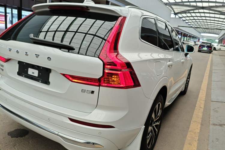 Used Volvo XC60 2024 B5 4x4 Smart Luxury Edition Right Rear Taillight