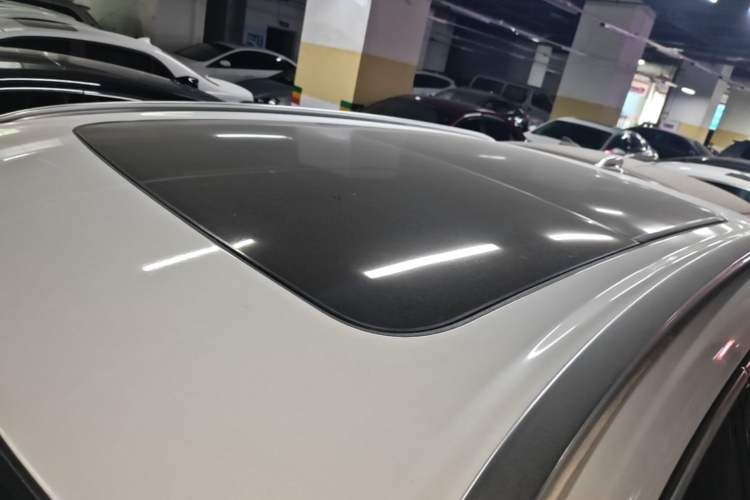 Used Volvo XC60 2024 B5 4x4 Smart Luxury Edition Roof