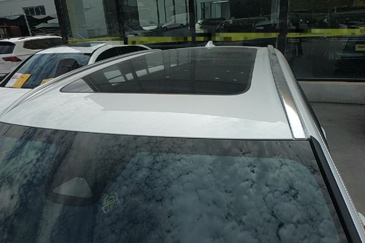 Used Volvo XC60 2024 B5 4x4 Smart Luxury Edition Roof