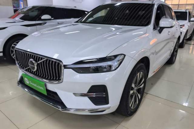 Used Volvo XC60 2024 B5 4x4 Smart Luxury Edition