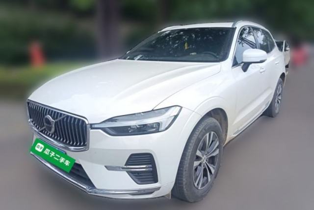 Used Volvo XC60 2024 B5 4x4 Smart Luxury Edition