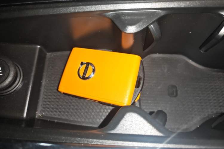 Used Volvo XC60 2024 B5 4x4 Smart Luxury Edition Vehicle Key
