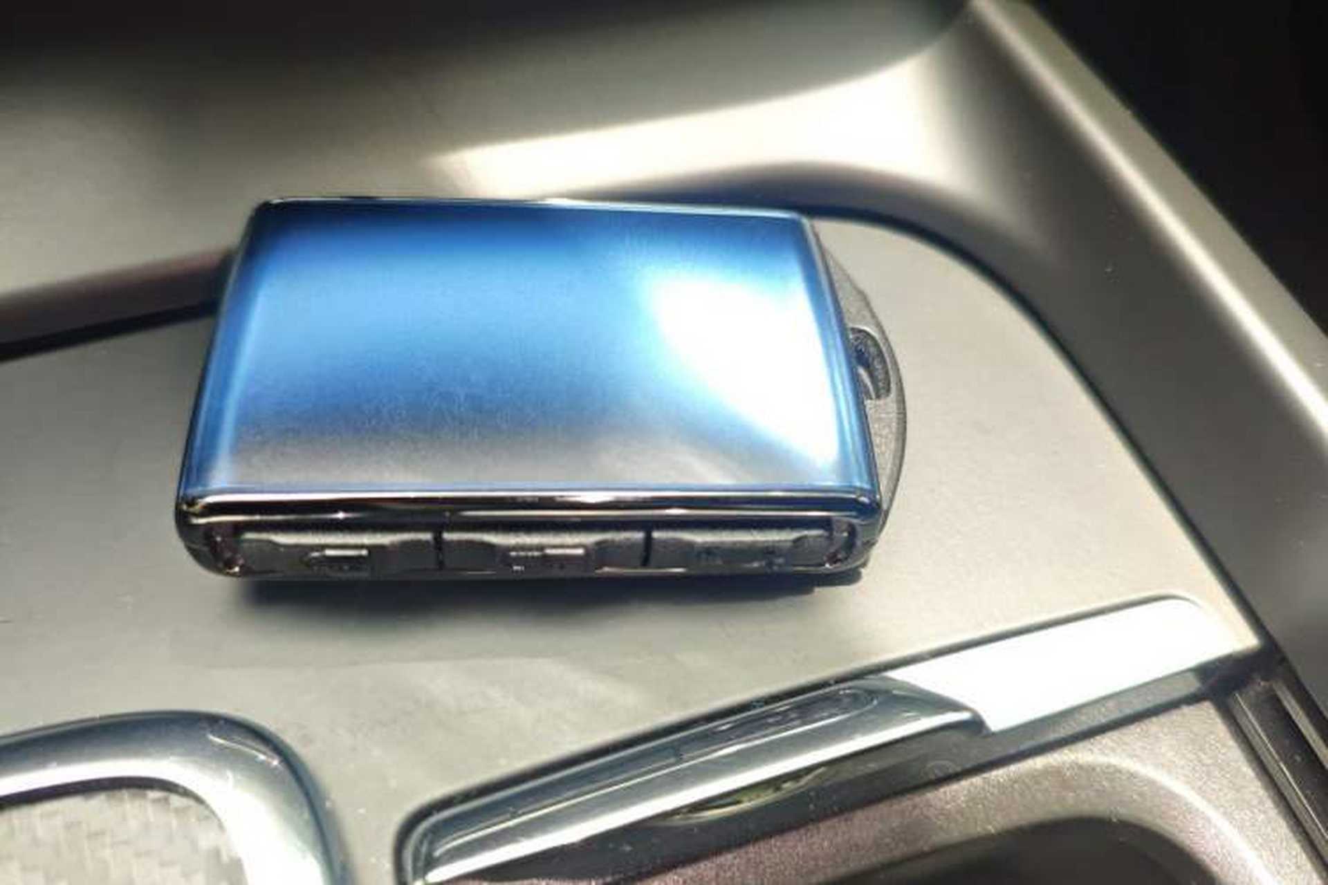 Used Volvo XC60 2024 B5 4x4 Smart Luxury Edition Vehicle Key