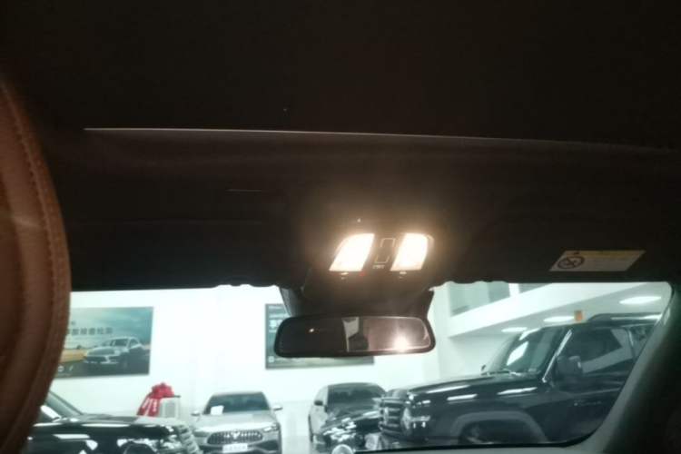 Used Volvo XC60 2024 B5 4x4 Smart Luxury Edition Headliner