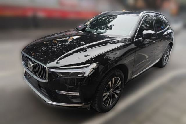 Used Volvo XC60 2025 B5 4x4 Smart Luxury Edition