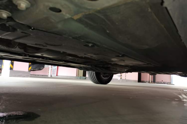 Used Volvo XC60 2025 B5 4x4 Smart Luxury Edition Chassis Front Left