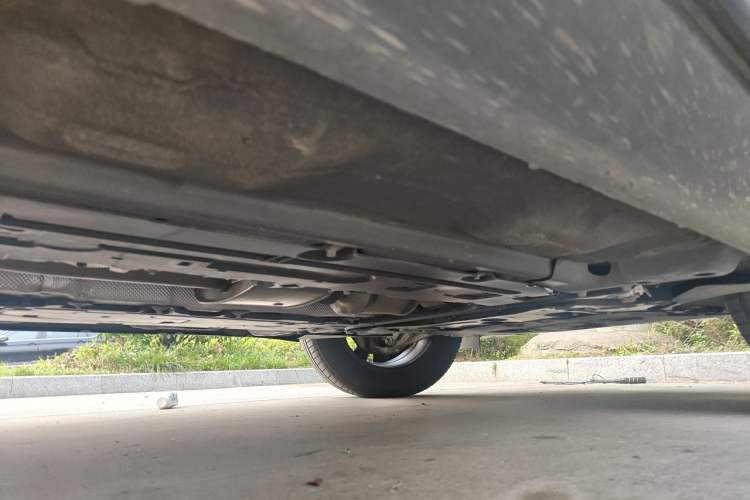 Used Volvo XC60 2025 B5 4x4 Smart Luxury Edition Chassis Front Left
