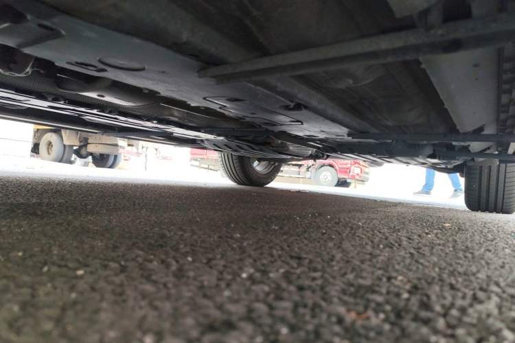 Used Volvo XC60 2025 B5 4x4 Smart Luxury Edition Chassis Front Left