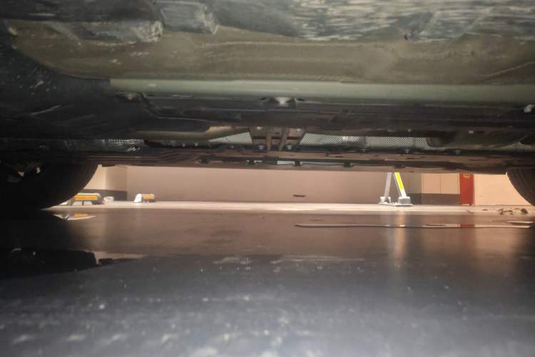 Used Volvo XC60 2025 B5 4x4 Smart Luxury Edition Chassis Rear Right