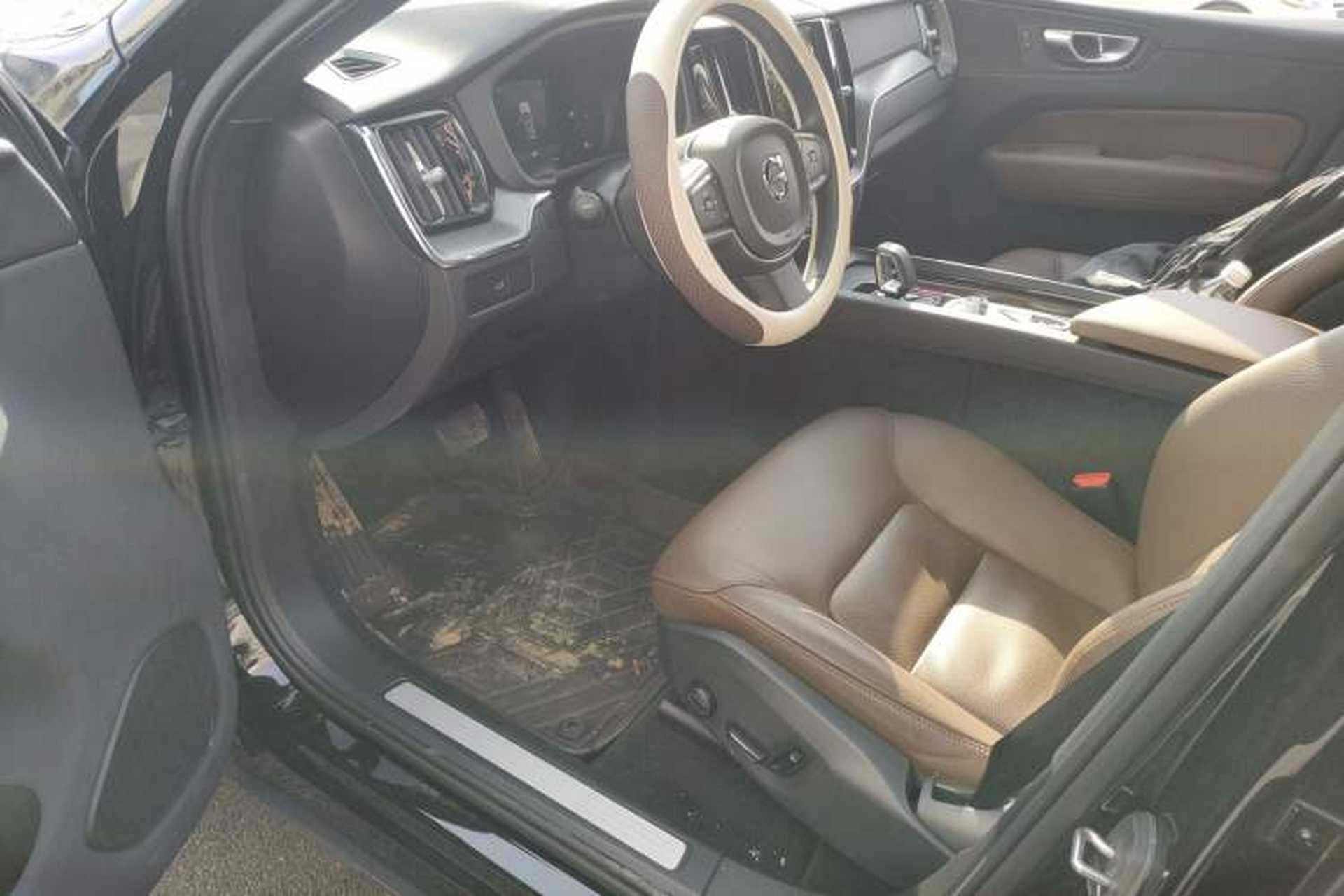 Used Volvo XC60 2025 B5 4x4 Smart Luxury Edition Driver Seat