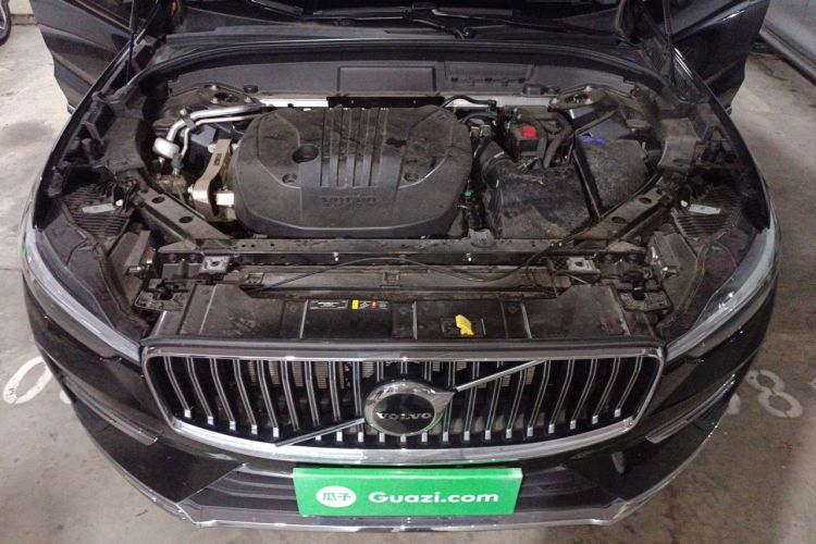 Used Volvo XC60 2025 B5 Four-Wheel Drive Smart & Advanced Luxury Edition Engine Bay