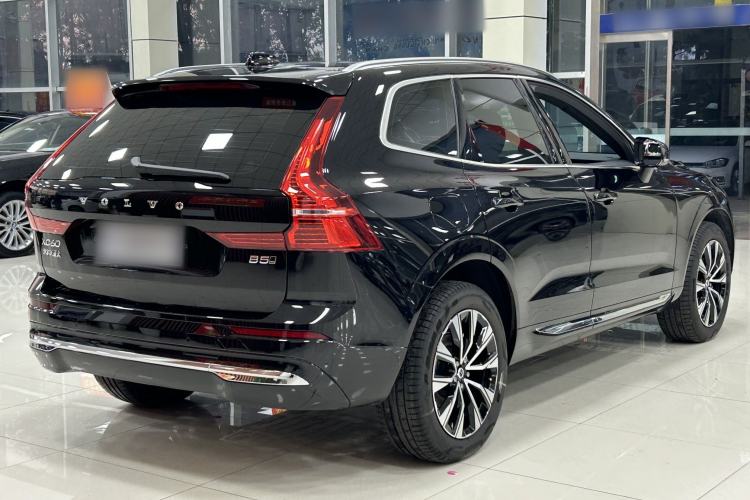 Used Volvo XC60 2025 B5 Four-Wheel Drive Smart & Advanced Luxury Edition Exterior 4