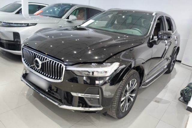 Used Volvo XC60 2025 B5 4x4 Smart Luxury Edition