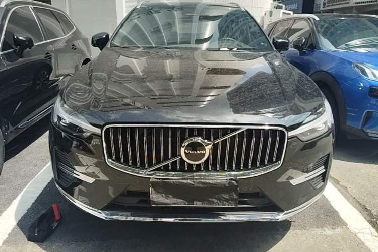 Used Volvo XC60 2025 B5 Four-Wheel Drive Smart & Advanced Luxury Edition Front