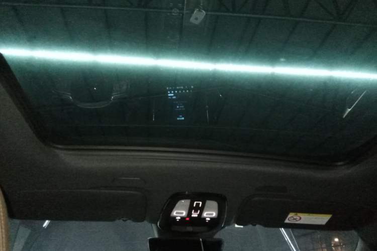 Used Volvo XC60 2025 B5 Four-Wheel Drive Smart & Advanced Luxury Edition Headliner