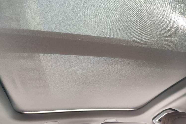 Used Volvo XC60 2025 B5 4x4 Smart Luxury Edition Headliner