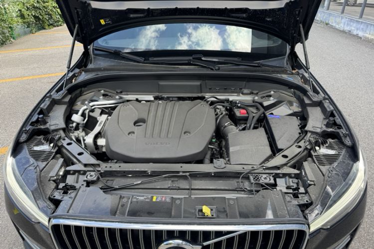 Used Volvo XC60 2025 B5 Four-Wheel Drive Smart & Advanced Luxury Edition Interior 7