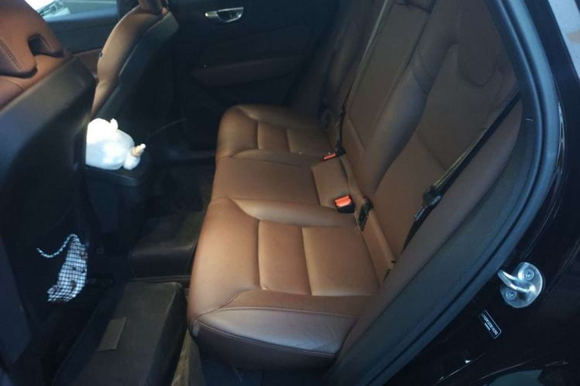 Used Volvo XC60 2025 B5 4x4 Smart Luxury Edition Left Rear Seat