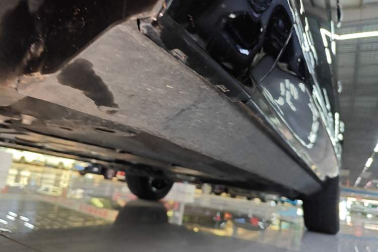 Used Volvo XC60 2025 B5 Four-Wheel Drive Smart & Advanced Luxury Edition Left Side Sill