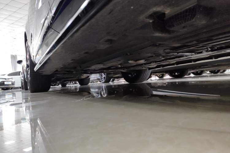 Used Volvo XC60 2025 B5 Four-Wheel Drive Smart & Advanced Luxury Edition Left Side Sill