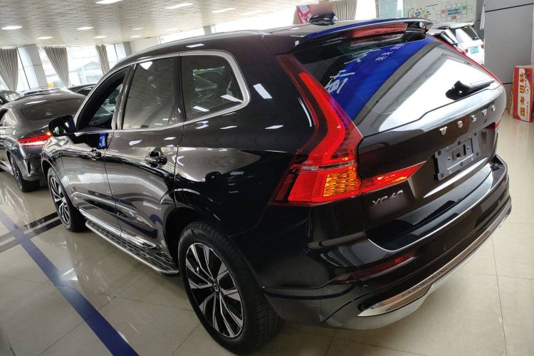 Used Volvo XC60 2025 B5 Four-Wheel Drive Smart & Advanced Luxury Edition Left Side