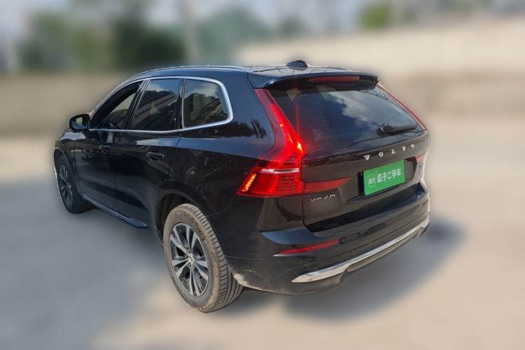 Used Volvo XC60 2025 B5 4x4 Smart Luxury Edition Rear Left 45 Deg