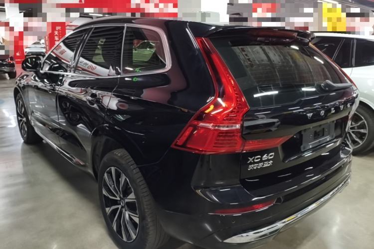 Used Volvo XC60 2025 B5 Four-Wheel Drive Smart & Advanced Luxury Edition Rear Left 45 Deg