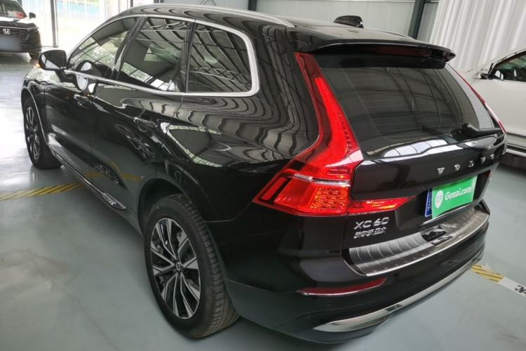 Used Volvo XC60 2025 B5 Four-Wheel Drive Smart & Advanced Luxury Edition Rear Left 45 Deg