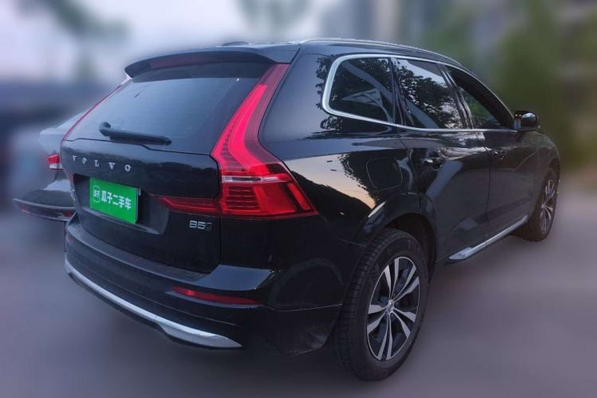 Used Volvo XC60 2025 B5 4x4 Smart Luxury Edition Rear Right 45 Deg