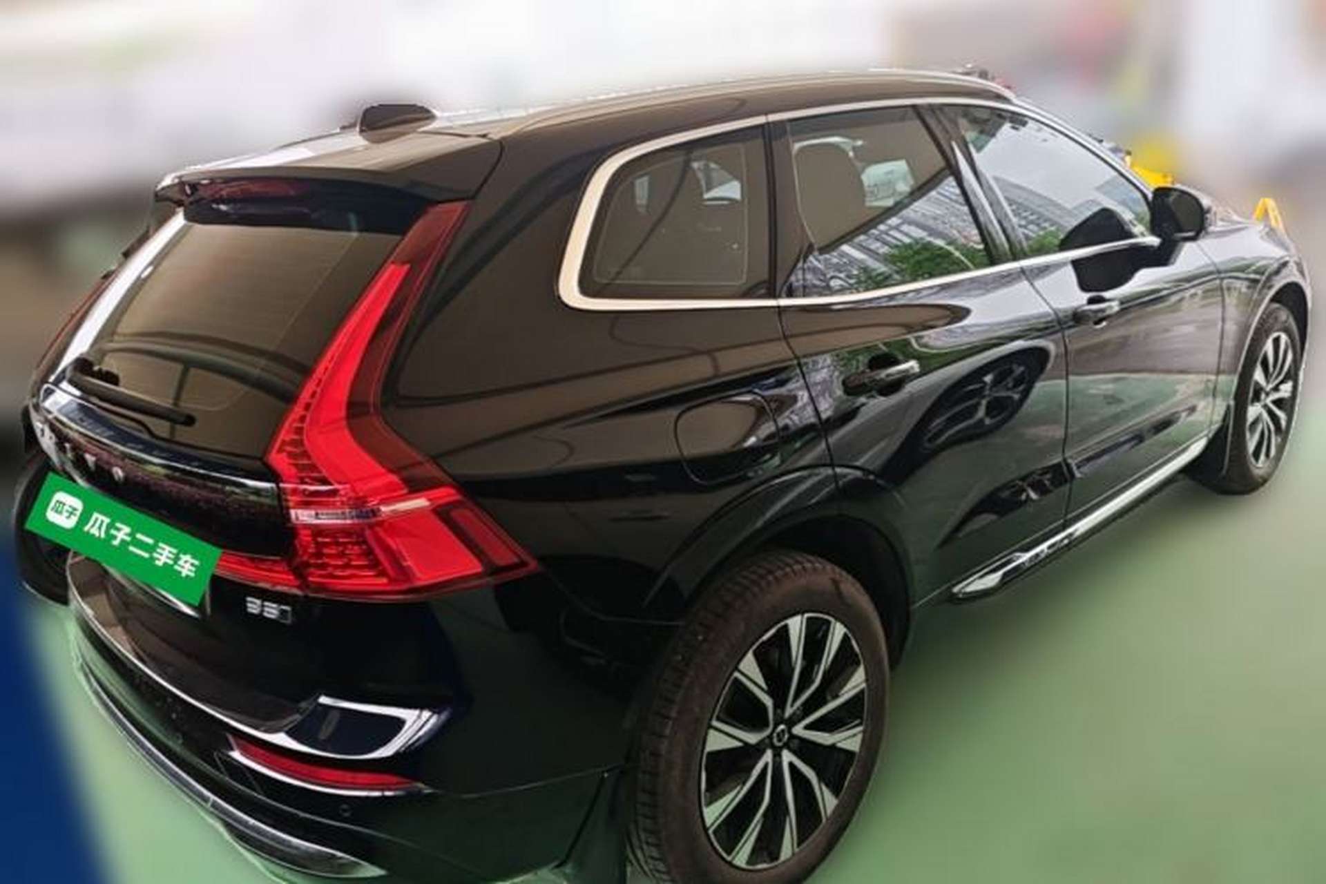 Used Volvo XC60 2025 B5 Four-Wheel Drive Smart & Advanced Luxury Edition Rear Right 45 Deg