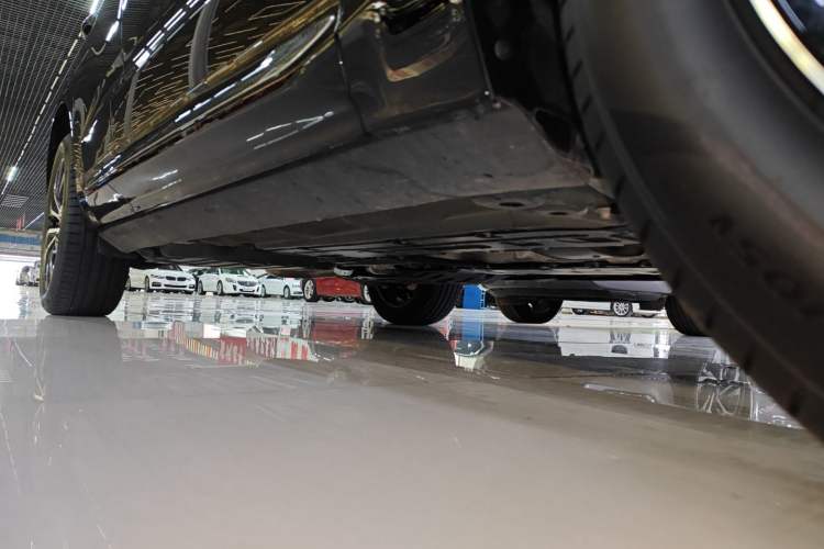 Used Volvo XC60 2025 B5 Four-Wheel Drive Smart & Advanced Luxury Edition Right Side Sill