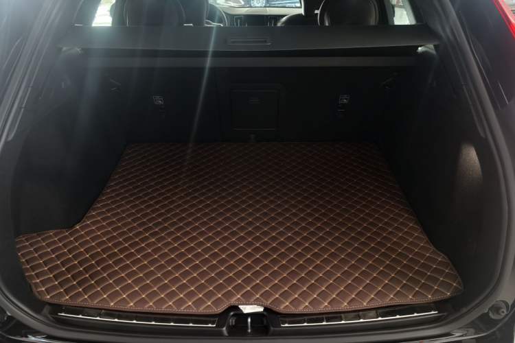 Used Volvo XC60 2025 B5 Four-Wheel Drive Smart & Advanced Luxury Edition Trunk