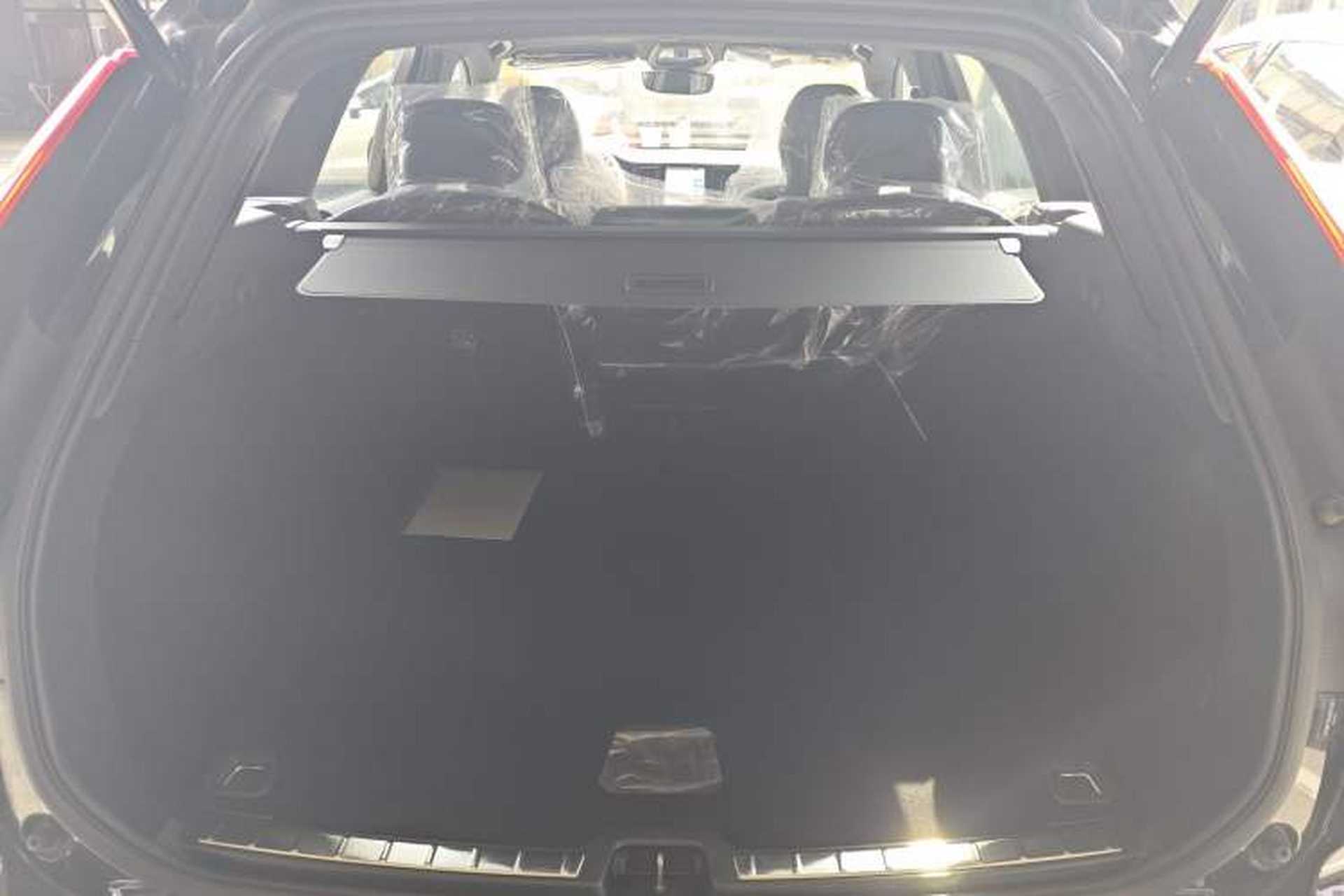 Used Volvo XC60 2025 B5 Four-Wheel Drive Smart & Advanced Midnight Black Edition Trunk