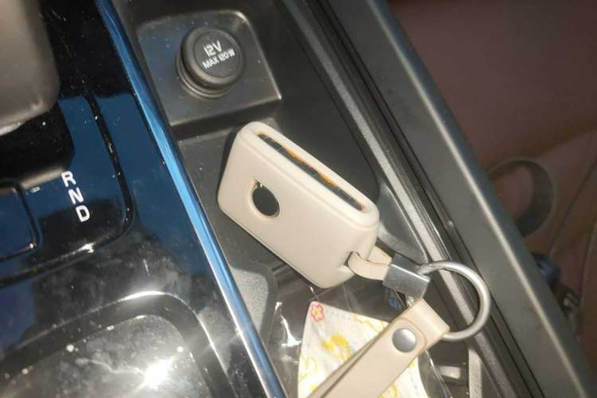 Used Volvo XC60 2025 B5 4x4 Smart Luxury Edition Vehicle Key