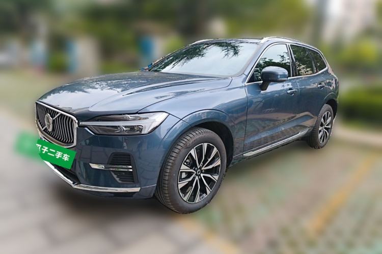 Volvo XC60 2025 B5 Four-Wheel Drive Smart & Advanced Luxury Edition