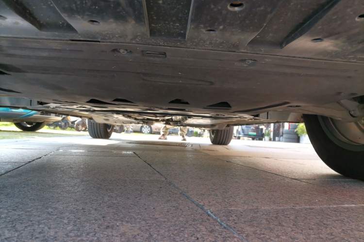 Used Volvo XC60 2025 B5 4x4 Smart Luxury Edition Chassis Front