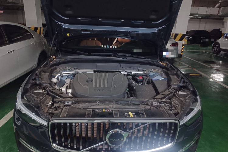 Used Volvo XC60 2025 B5 Four-Wheel Drive Smart & Advanced Luxury Edition Engine Bay