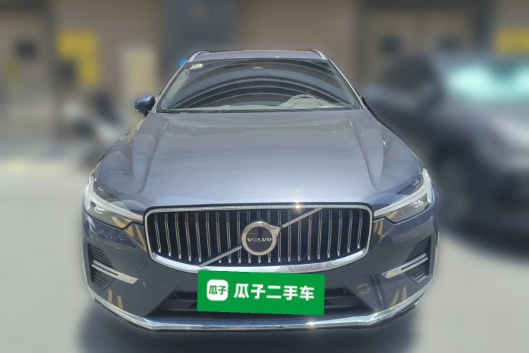 Used Volvo XC60 2025 B5 4x4 Smart Luxury Edition Front