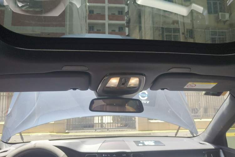 Used Volvo XC60 2025 B5 4x4 Smart Luxury Edition Headliner
