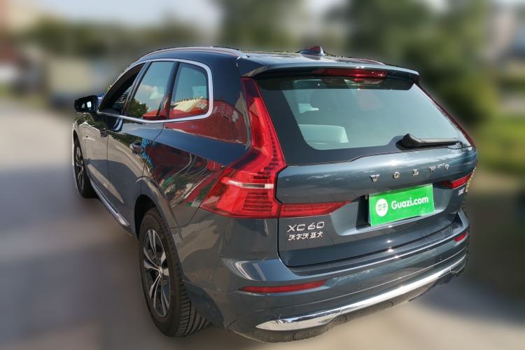 Used Volvo XC60 2025 B5 4x4 Smart Luxury Edition Rear Left 45 Deg