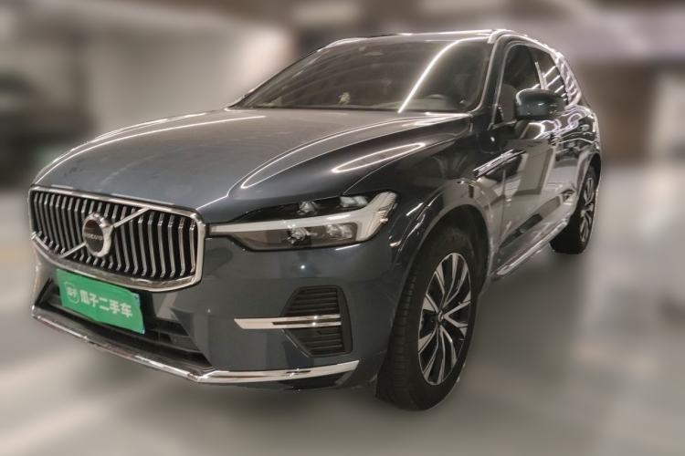 Volvo XC60 2025 B5 Four-Wheel Drive Smart & Advanced Luxury Edition
