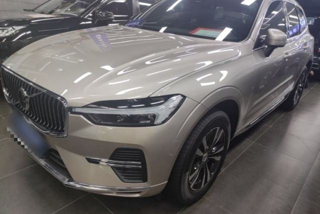 Used Volvo XC60 2025 B5 4x4 Smart Luxury Edition