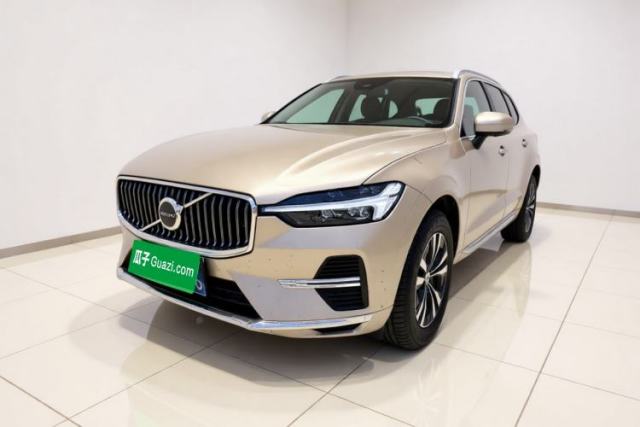 Used Volvo XC60 2025 B5 4x4 Smart Luxury Edition