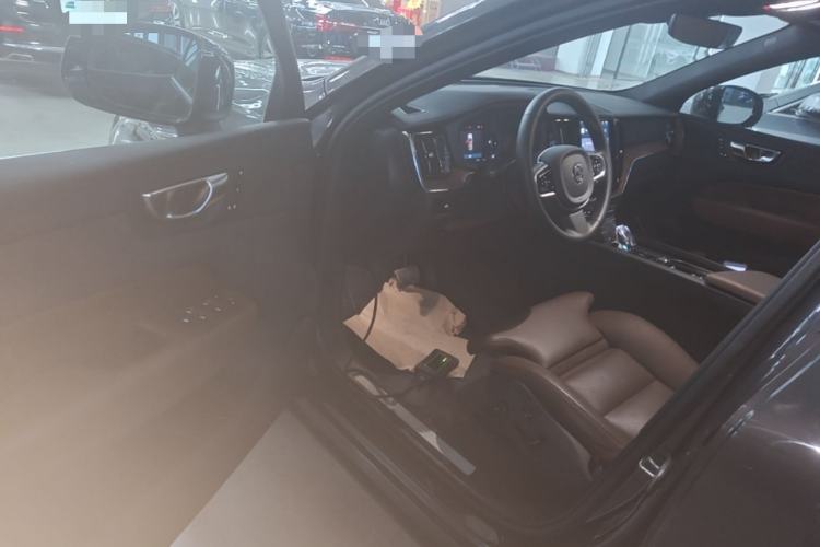 Used Volvo XC60 2025 B5 Four-Wheel Drive Smart & Advanced Luxury Edition Driver Seat