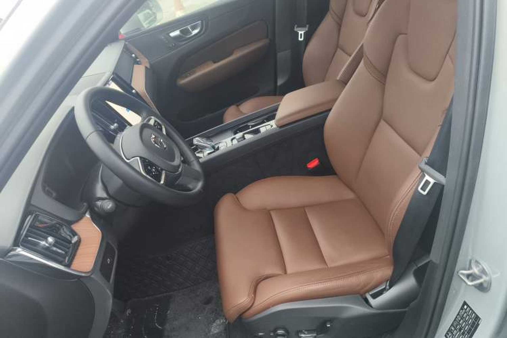 Used Volvo XC60 2025 B5 Four-Wheel Drive Smart & Advanced Luxury Edition Left Front Seat