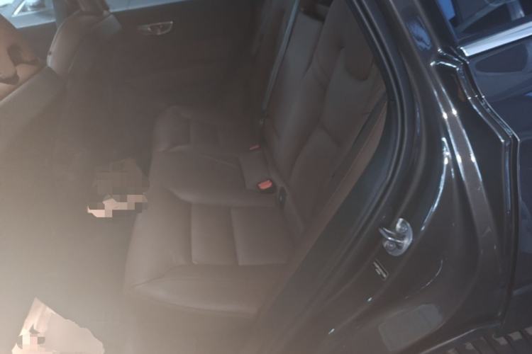 Used Volvo XC60 2025 B5 Four-Wheel Drive Smart & Advanced Luxury Edition Left Rear Seat