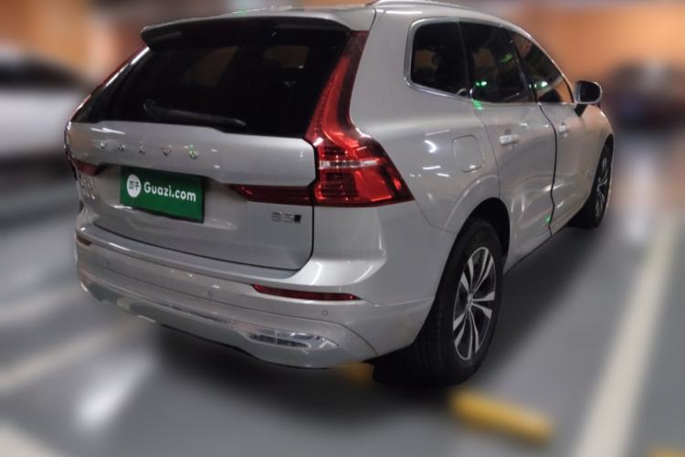 Used Volvo XC60 2025 B5 4x4 Smart Luxury Edition Rear Right 45 Deg